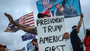 Seguidores de Trump en Florida, exultantes tras el discurso victorioso de su candidato