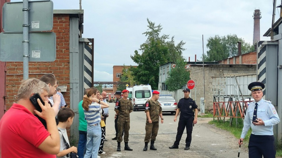 Mindestens eine Tote und 52 Verletzte bei Explosion auf Fabrikgelände in Russland