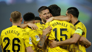 Champions: "buone vacanze", sfottò Borussia al Psg eliminato