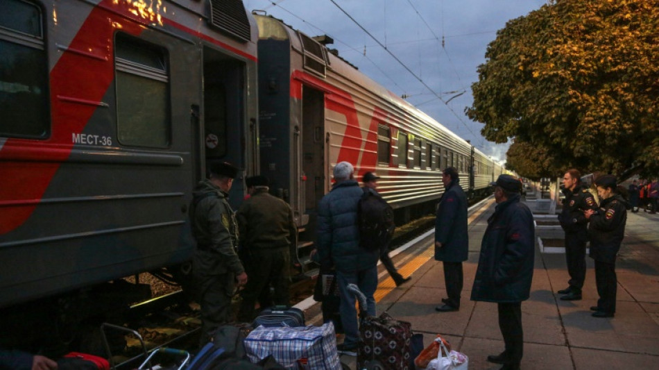 Leave 'immediately', pro-Russian officials tell Kherson residents