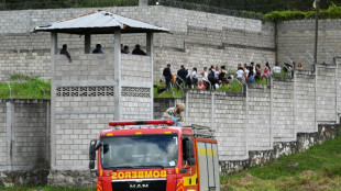 Choque entre pandillas rivales deja 41 mujeres muertas en cárcel de Honduras