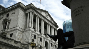 Bank of England freezes rate after jumbo US cut