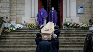 Dernier adieu à Bernard Pivot dans son fief familial du Beaujolais