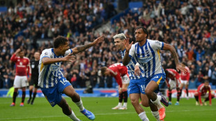 Brighton strike late to inflict damaging defeat on Ten Hag's Man Utd