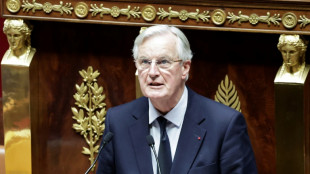 Barnier actionne le 49.3, mais devrait tomber cette semaine