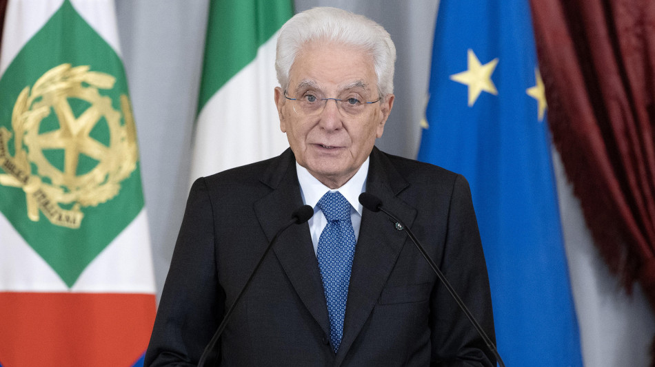 Parigi: Mattarella arrivato al villaggio dei Paralimpici