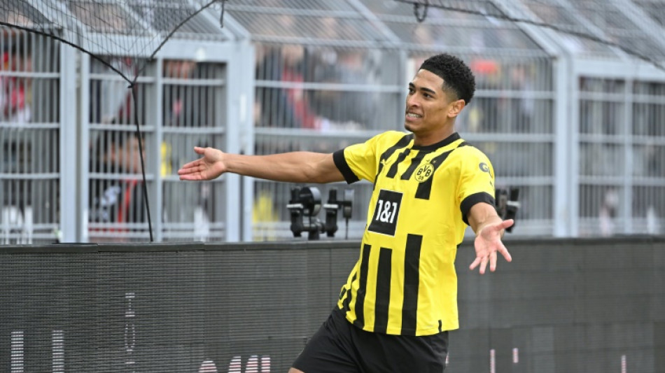 Dortmund put faith in teenage trio ahead of Haaland return