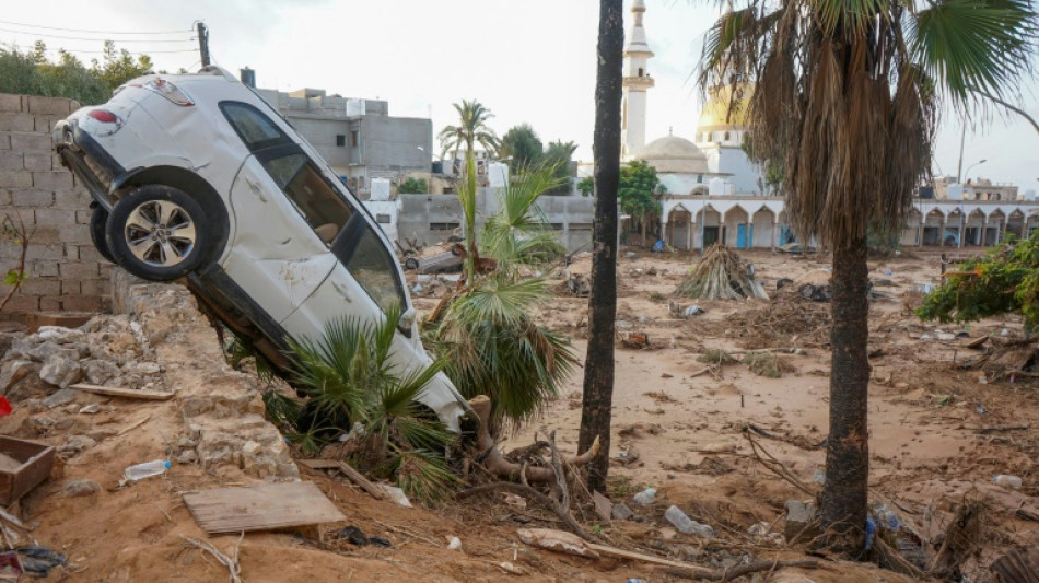 Socorristas buscan a miles de desaparecidos en Libia una semana después de inundaciones