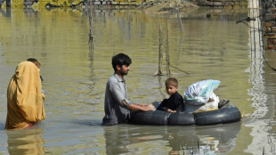Gran operación de rescate en Pakistán por inundaciones que causaron más de un millar de muertos