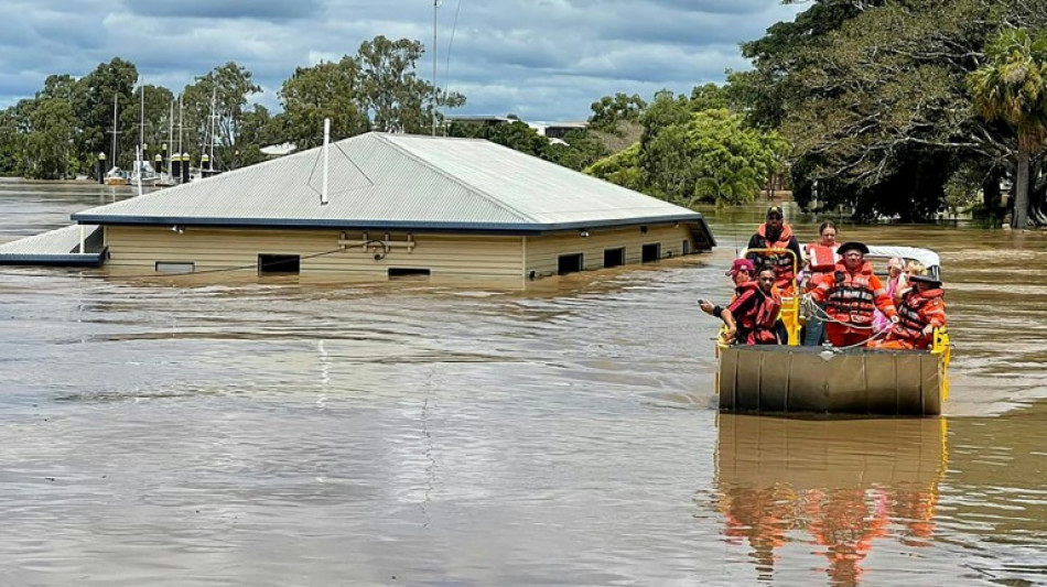 Des dizaines de milliers d'Australiens priés de fuir les inondations
