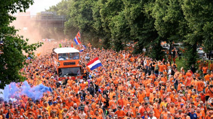 Vor EM-Halbfinale: Fans geraten in Dortmund aneinander