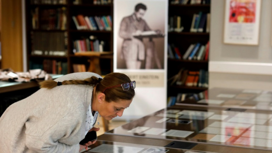 Israel to spend millions on Einstein museum