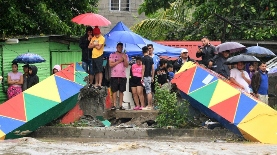 Tempête tropicale au Honduras: deux morts et plus de 120.000 sinistrés 

