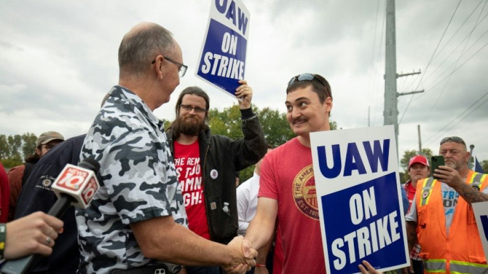 Ford temporarily lays off 300 more US workers due to strike