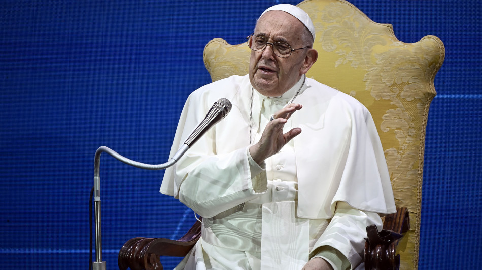 Papa Francesco ai veronesi, 'la pace è artigianale'