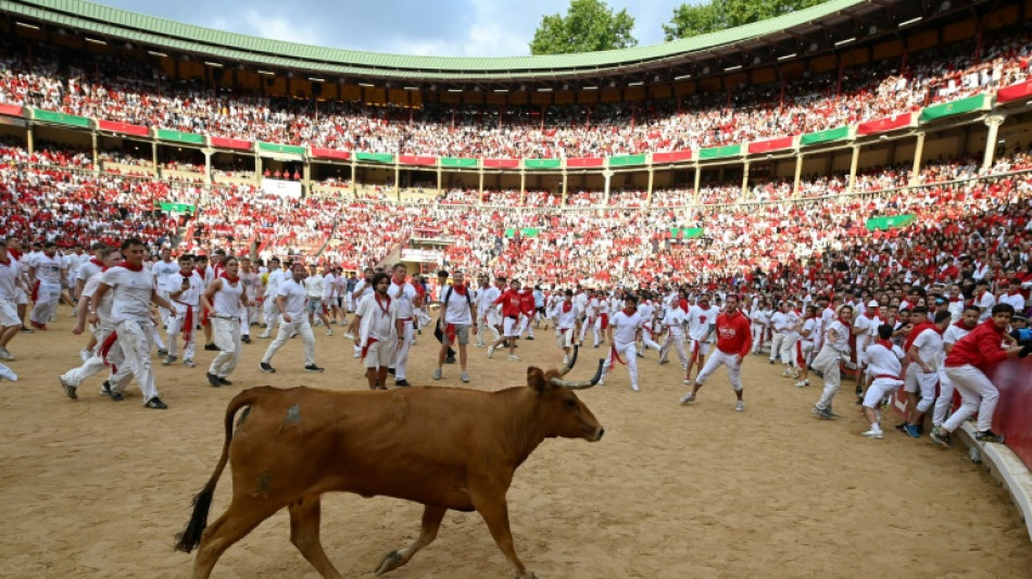 Seis heridos en el segundo encierro de toros de la fiesta española de San Fermín