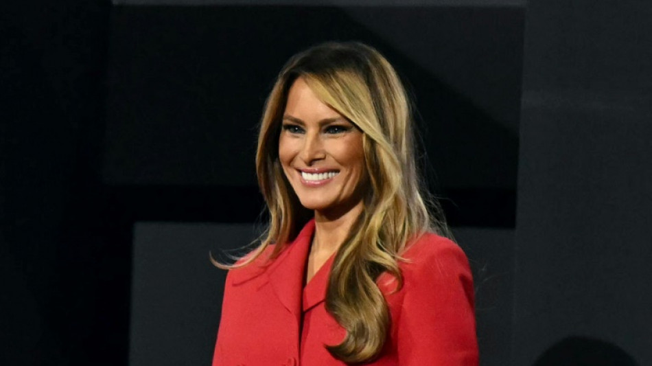 Melania Trump defende direito ao aborto em autobiografia