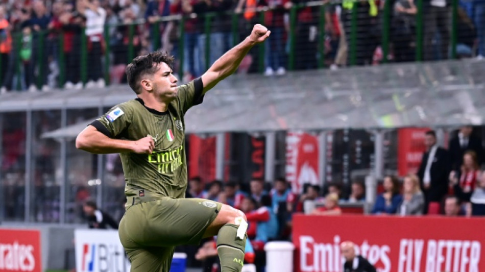 Diaz double sends Milan second