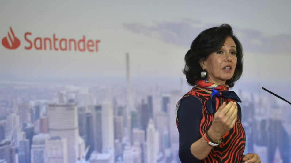 Beneficios del Banco Santander en fuerte alza impulsados por tasas de interés