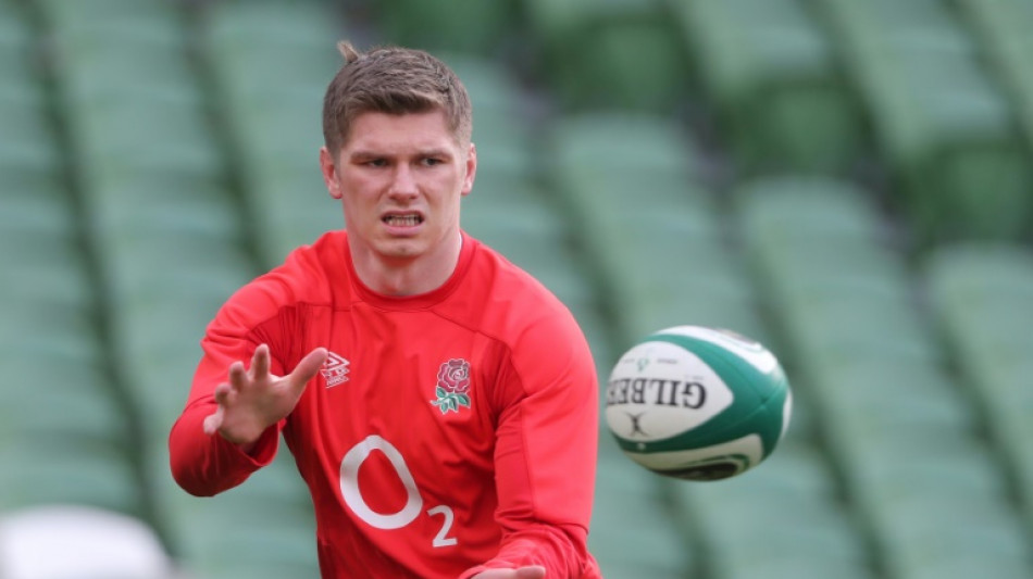 Farrell out of England training squad