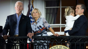 Acusan de cabildeo para China al hombre que señaló al hijo de Biden de corrupción