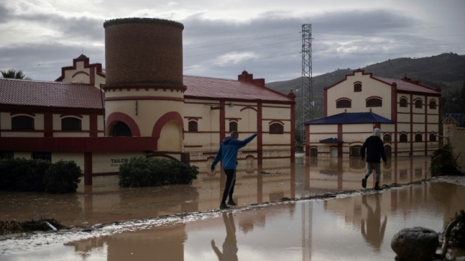 Espagne: le littoral près de Valence en alerte rouge, deux semaines après les inondations meurtrières