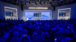 Rede bei Davos-Forum: Trump ruft Öl-Staaten zu Preissenkungen auf