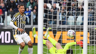 Juve: lieve lesione per Danilo, a rischio finale coppa Italia