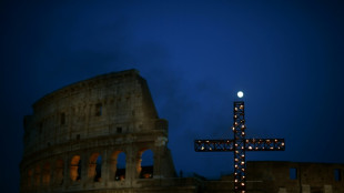 Papst nimmt nicht an Kreuzwegprozession am Kolosseum teil