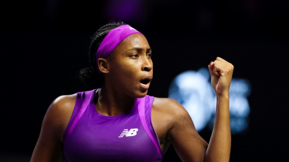 Gauff elimina Sabalenka e vai enfrentar Zheng pelo título do WTA Finals