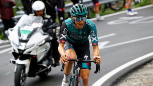 Jai Hindley snatches Giro d'Italia overall lead